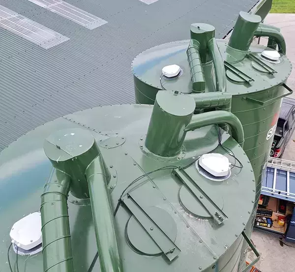 Units on split bins 1 web 1